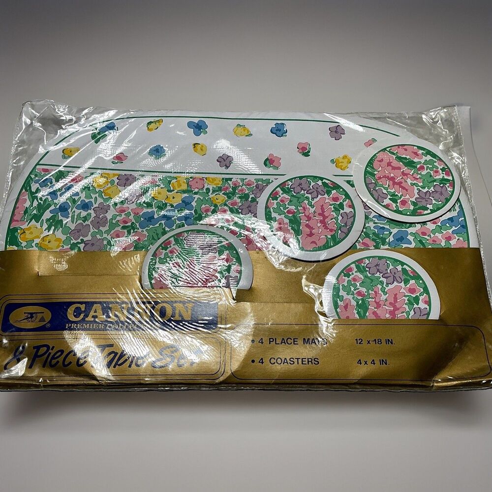 Vintage Placemat Set 4 Placemats 4 Coasters Floral, Textile linen.
